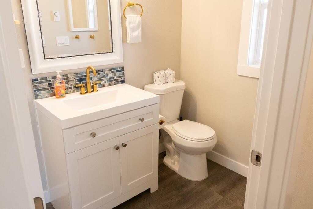 Waddle On Inn- Hot Tub, Pet Friendly, Fully Fenced, 5 Blocks To Beach! Ocean Park Extérieur photo