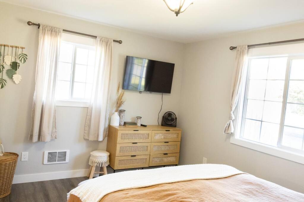 Waddle On Inn- Hot Tub, Pet Friendly, Fully Fenced, 5 Blocks To Beach! Ocean Park Extérieur photo